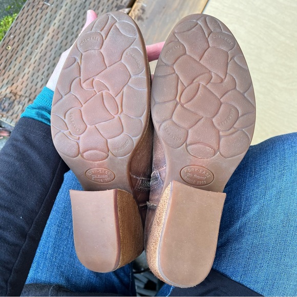 Kork-Ease Cherna Back Tie Stacked Heel Boot In Brown Leather Sz 8.5 - Picture 12 of 16